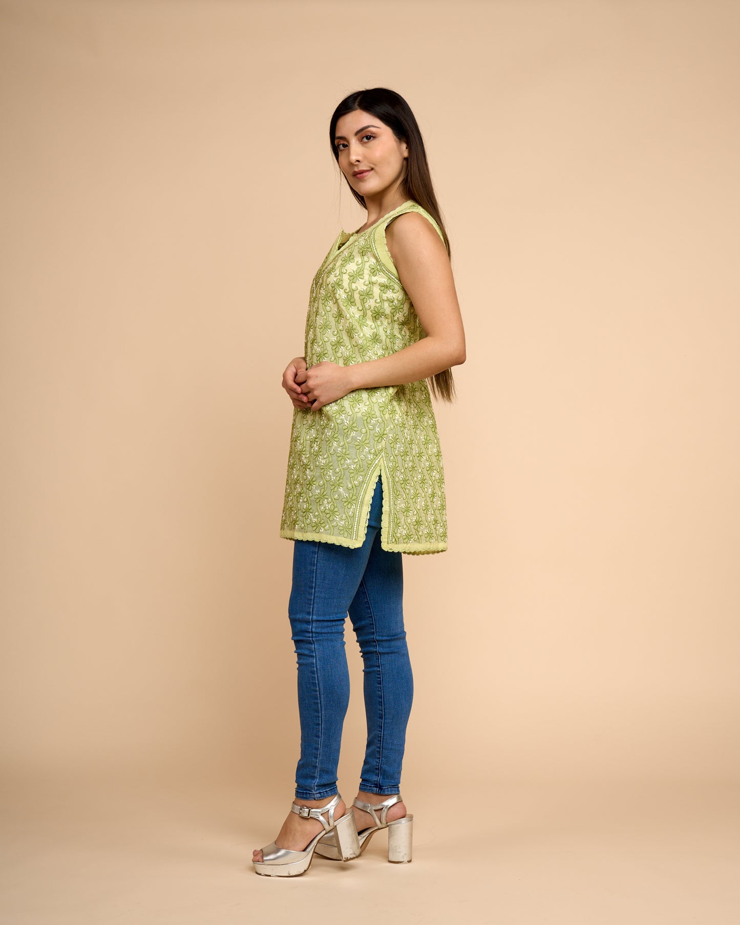 Blusa Verde Claro - Algodon bordado detallada