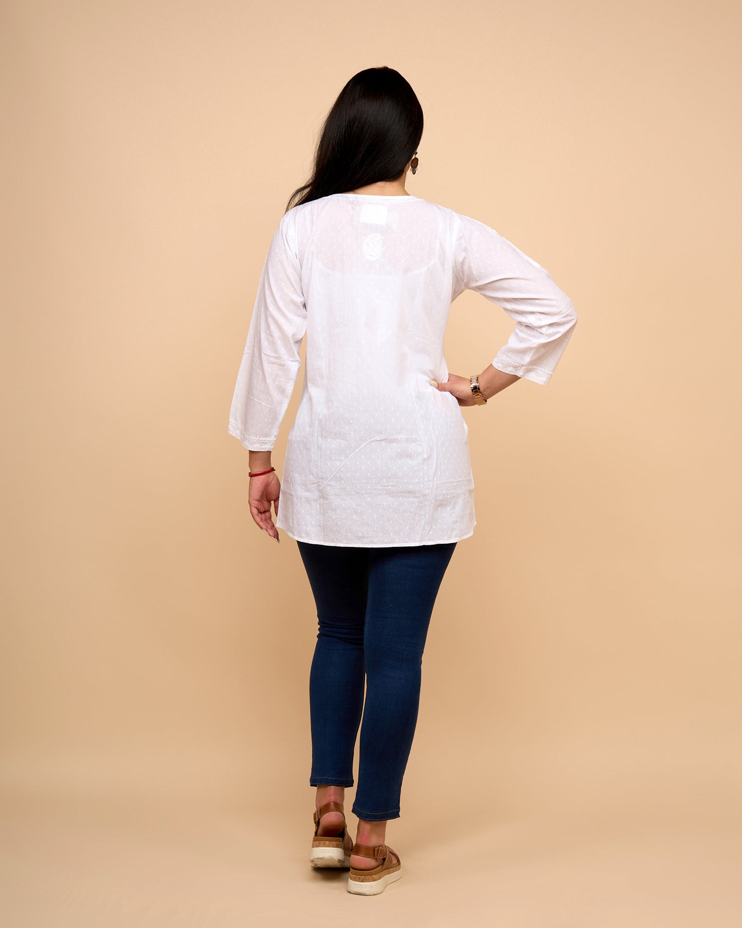 Blusa - Bordado con abertura frontal
