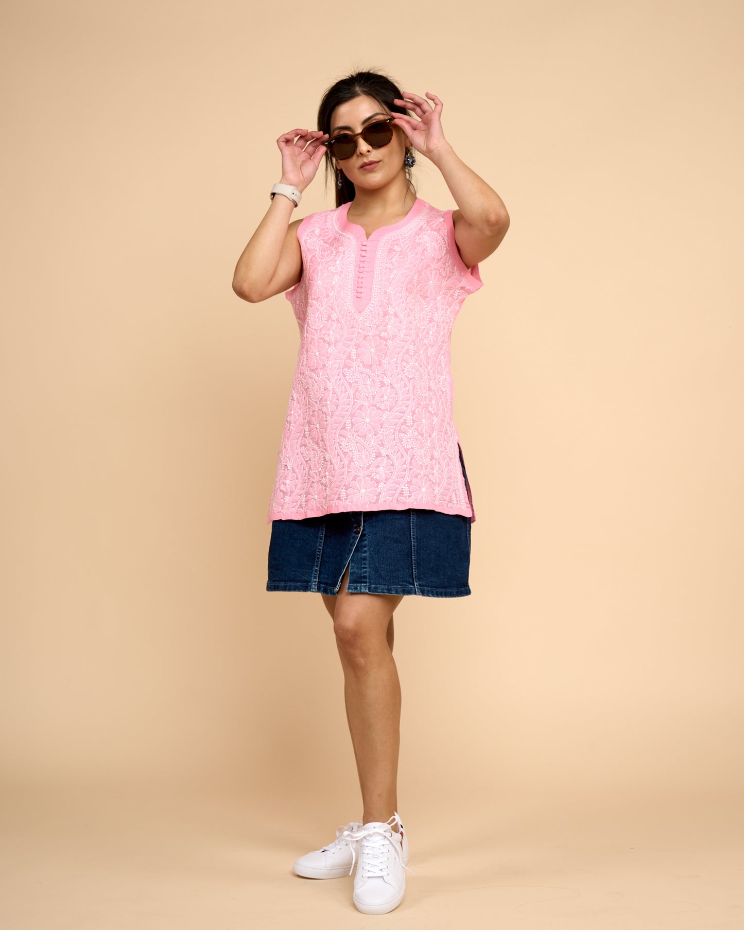 Blusa sin mangas - Rosa bordado full