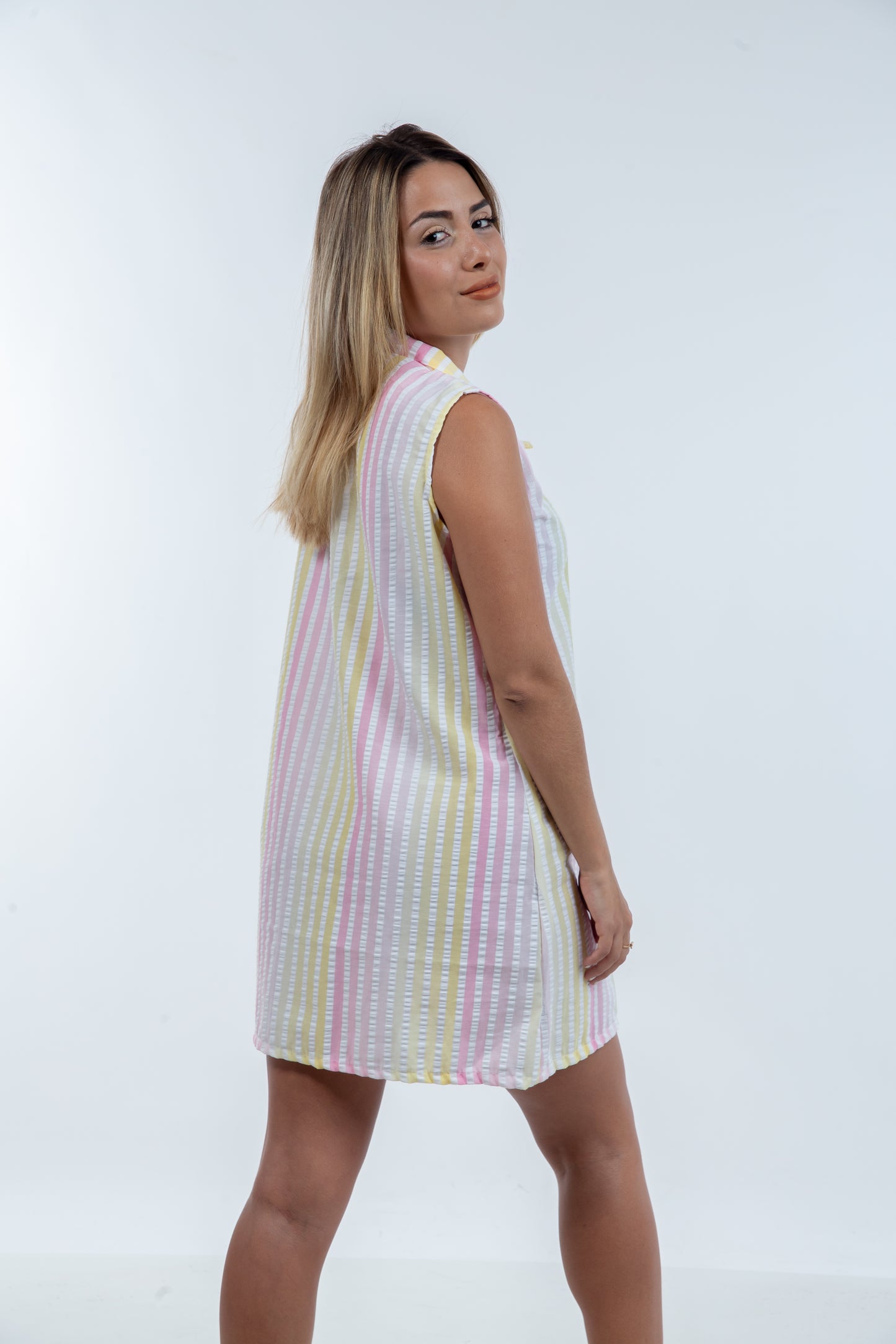 Vestido Veraniego Sin Mangas - Elegancia y Frescura para tus Días Soleados