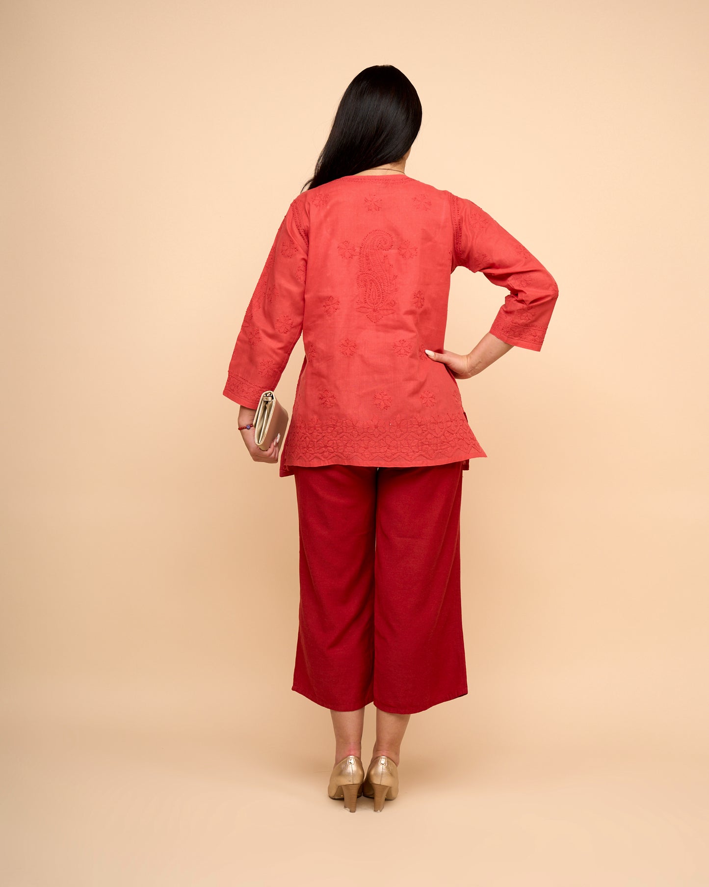 Blusa Roja tommish - Algodon bordado detallada
