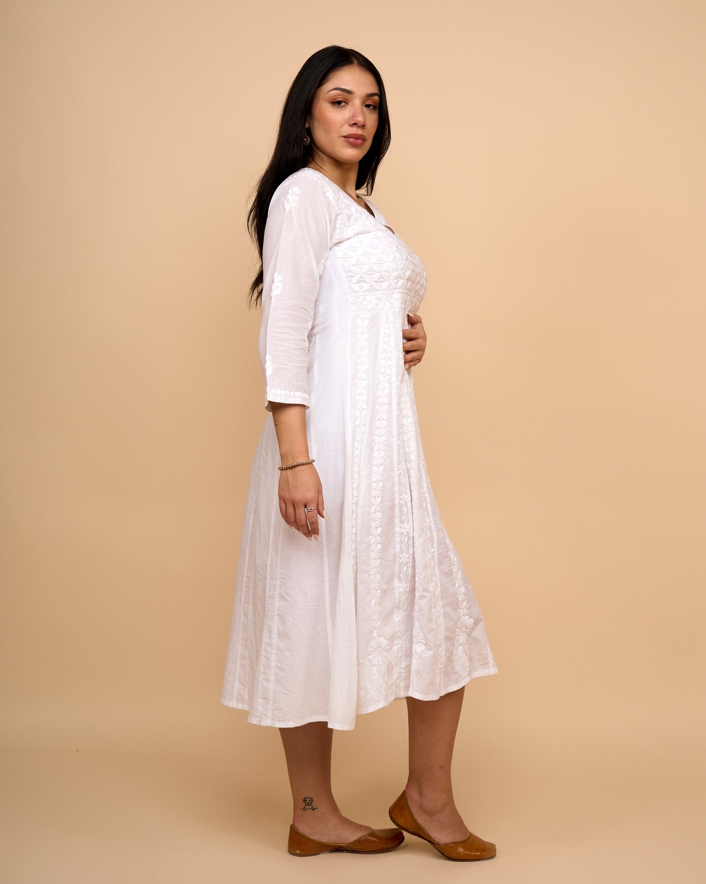 Vestido Blanco de Manga Larga con Bordado Chikankari Blanco