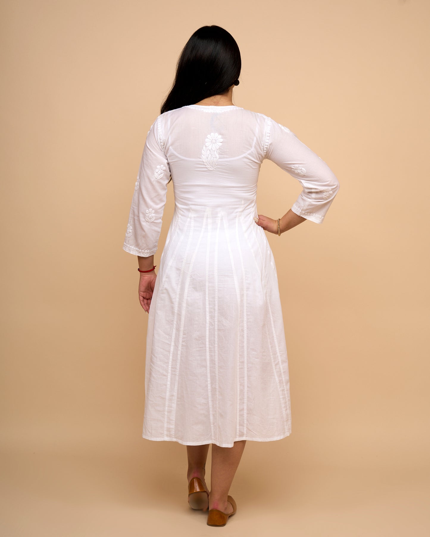 Vestido Blanco de Manga Larga con Bordado Chikankari Blanco